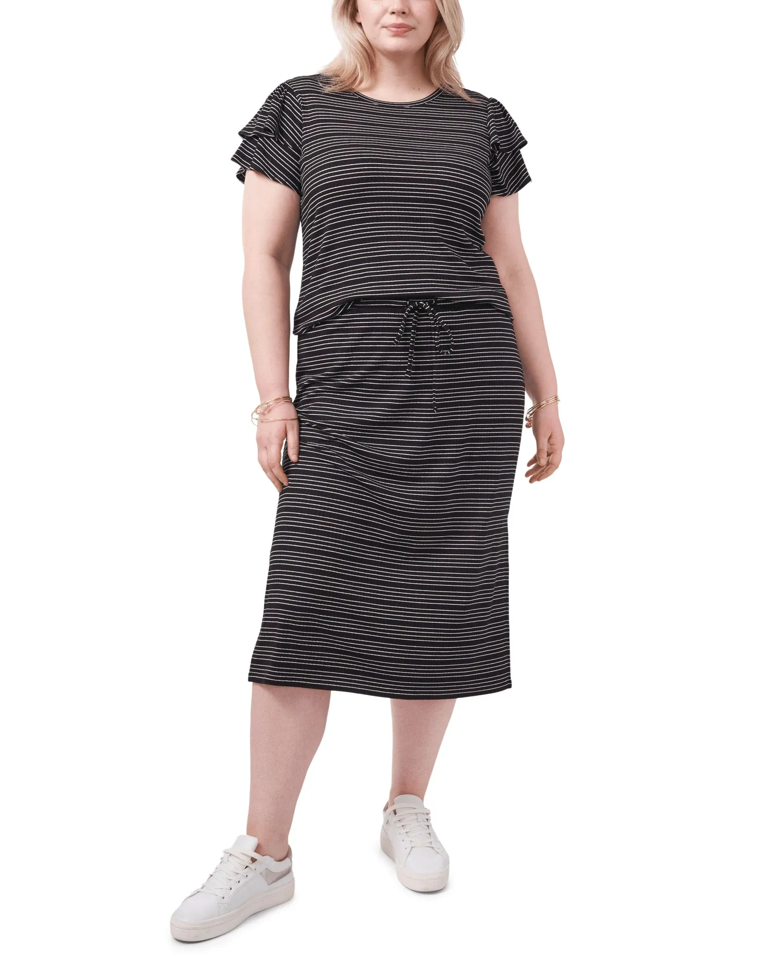 Samira Striped Ruffle-Sleeve Tee | RICH BLACK-060
