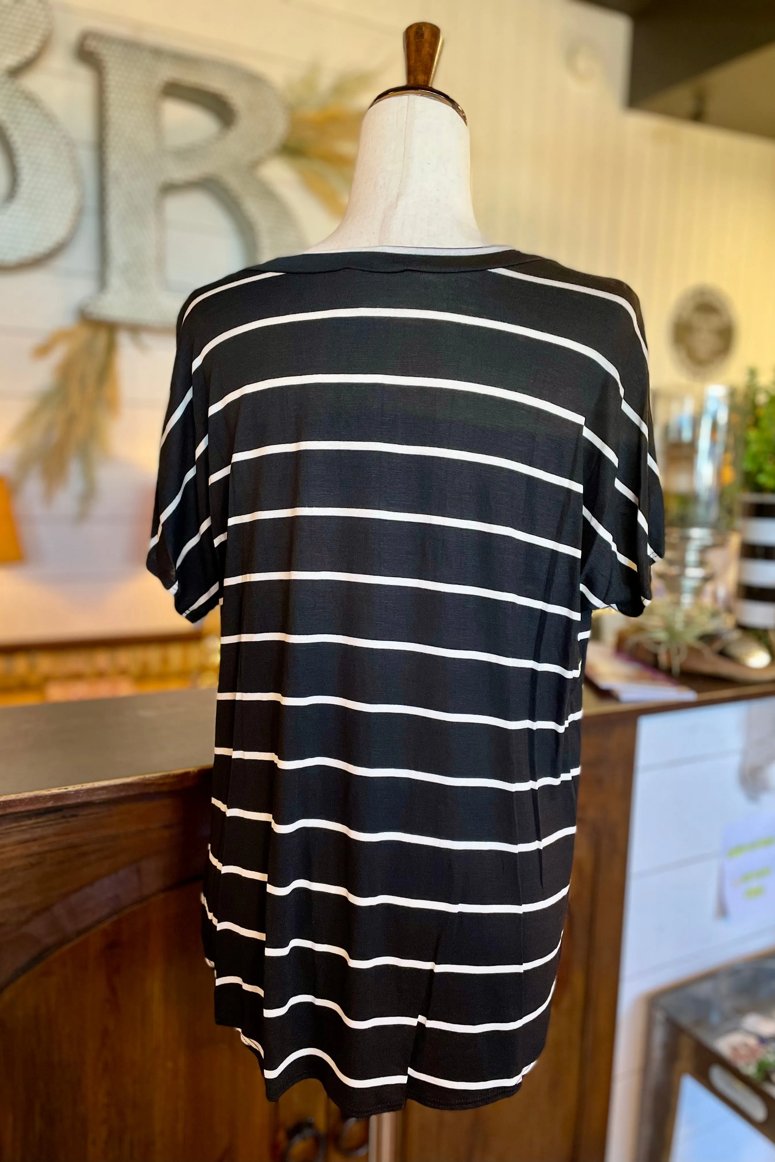 Short Sleeve Striped Loose Fit V-Neck Top- Black